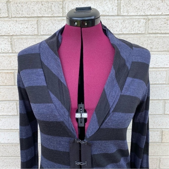 A.L.C. Sweater Cardigan Size XS 100% Wool Two Tone Blue Striped - Picture 7 of 16